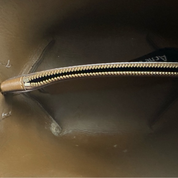 Acne Musubi Mini Bag Brown Small Crossbody. Pre-owned. - Picture 4 of 6